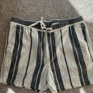 H&M Striped Grey and White Men Shorts